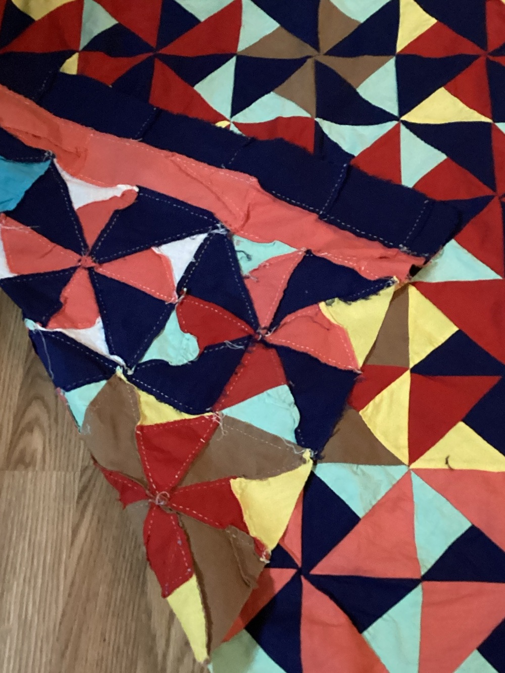 Vibrant Geometric Pinwheel handmade unfinished Quilt in Red, Navy & Yellow - Picture 3 of 4